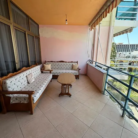 Golem Beach Apartment Apartman